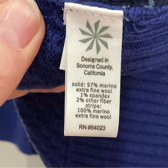 Athleta Textured Turtleneck Sweater Chianti Merino Wool Sz S Blue Marina - Picture 3 of 7